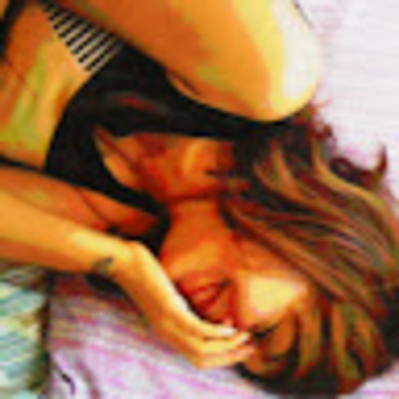 Meet your Posher, Gloria - Picture 1 of 1